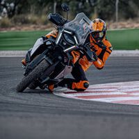 KTM se puede salvar de la ruina. Hay dos grandes interesados en ayudar: indios y americanos al rescate