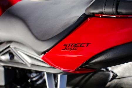 Triumph Street Triple S A2 2017 004