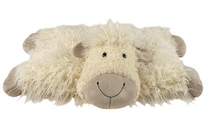 Peluche oveja para decorar la habitación infantil