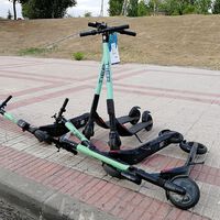 La nueva Ley de Tráfico se pone seria con los patinetes eléctricos: casco obligatorio y restricciones para menores