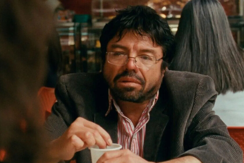 ‘Un poeta’ es una comedia que se adentra por caminos intransitados y parodia el mundo de la cultura underground