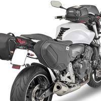 Haz que tu naked sea aún más inseparable, con las nuevas maletas Kappa RA314