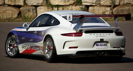Porsche 911 GT America