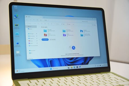 Windows 11 Macbook Neo