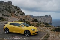 Opel Astra GTC, presentación y prueba en Mallorca (parte 1)