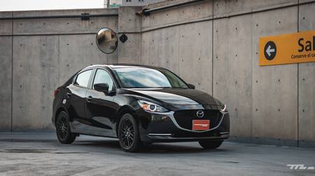 Mazda 2 Carbon Edition Sedan Prueba De Manejo Opiniones Resena Fotos 36