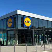 Hoy en Lidl el cepillo eléctrico para limpiar la bañera, la cocina o las sartenes. Cuesta 17,99 euros y ya está disponible 