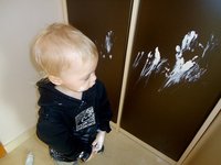 La última trastada de mis hijos: Aran y la crema del culito decorativa