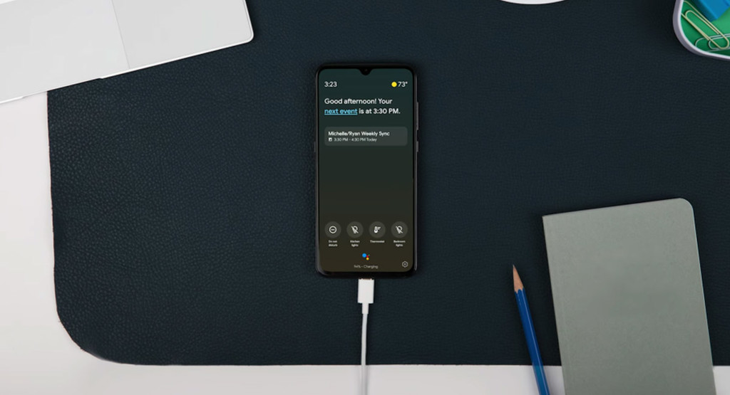 El 'Ambient Mode' de Google Assistant empieza a llegar a algunos móviles Android: así funciona