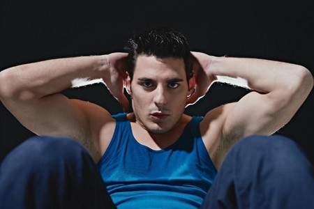 Para lucir unos abdominales perfectos no existen trucos, solamente la combinación perfecta de tres acciones