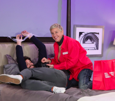 La versión de 'Cincuenta sombras más oscuras' de Ellen es muy grande