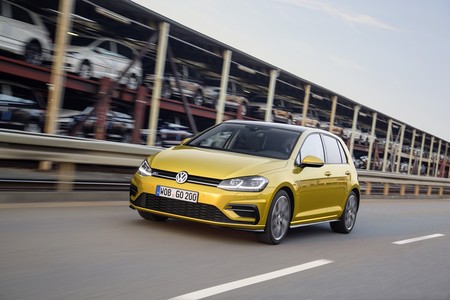 Volkswagen Golf 2017 002
