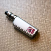La industria del tabaco había encontrado una vía e escape en los vapeadores. Y España ya se plantea ponerle fin