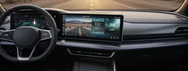 A Europa no le gusta que usemos pantalla táctiles en los coches. Así que en 2026 volveremos a los botones físicos