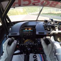 Una vuelta increíblemente rápida al Nürburgring en un BMW M4 DTM