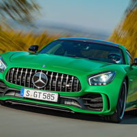 El Mercedes-AMG GT R marca tiempazo en Nürburgring: 7 minutos y 11 segundos, en vídeo