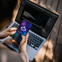 Esse comportamento muito comum nas respostas de inteligências artificiais pode prejudicar trabalhos e estudos, alerta nova pesquisa