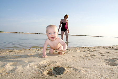 Guía para padres primerizos en la playa 2