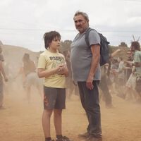 'Sirat' hace historia y coge fuerza para el Óscar: la película de Óliver Laxe consigue dos nominaciones a los Globos de Oro 