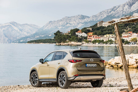 Mazda CX-5 2022 NewGround Zircon Sand