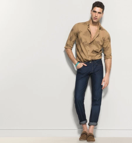 Esta primavera un toque sexy se apodera de las camisas