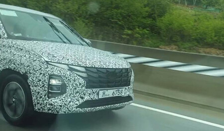 ¡Espiado! El Hyundai Creta prepara un facelift con el rostro de Tucson