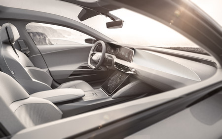El Lucid Air tendrá, además de 1.000 CV y 640 kilómetros de autonomía, navegador TomTom