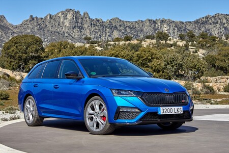 Probamos el Skoda Octavia RS: deportividad y practicidad siguen de la mano, ahora también en el híbrido enchufable