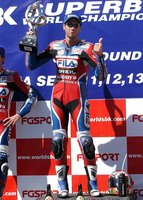 Entrevista con Rubén Xaus, puro espectáculo sobre dos ruedas