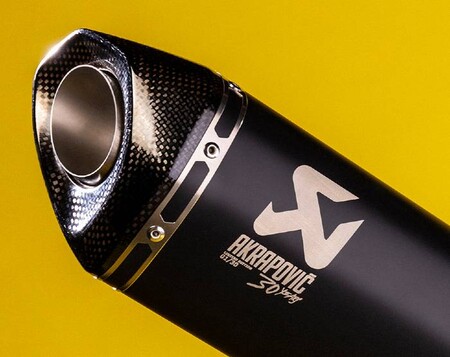 Akrapovic 30 02