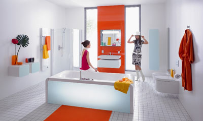 Un baño en blanco: la forma más económica de cambiar de decoración