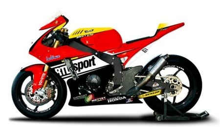 Xavier Simeon se salva por los pelos y estará en Moto2 con el Tech3