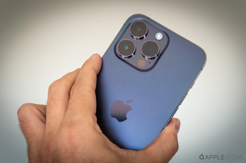 El iPhone 14 Pro es el mejor móvil del año en el mayor evento con los Android más potentes del mercado: el MWC23 El iPhone 14 Pro es el mejor móvil del año en el mayor evento con los Android más potentes del mercado: el MWC23