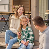 Tal vez tu hijo no te cuenta nada porque lo juzgas sin darte cuenta: así puedes evitarlo