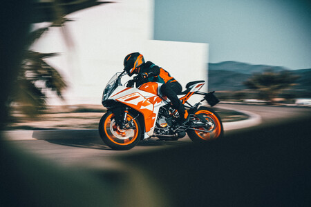 KTM RC 125 2022