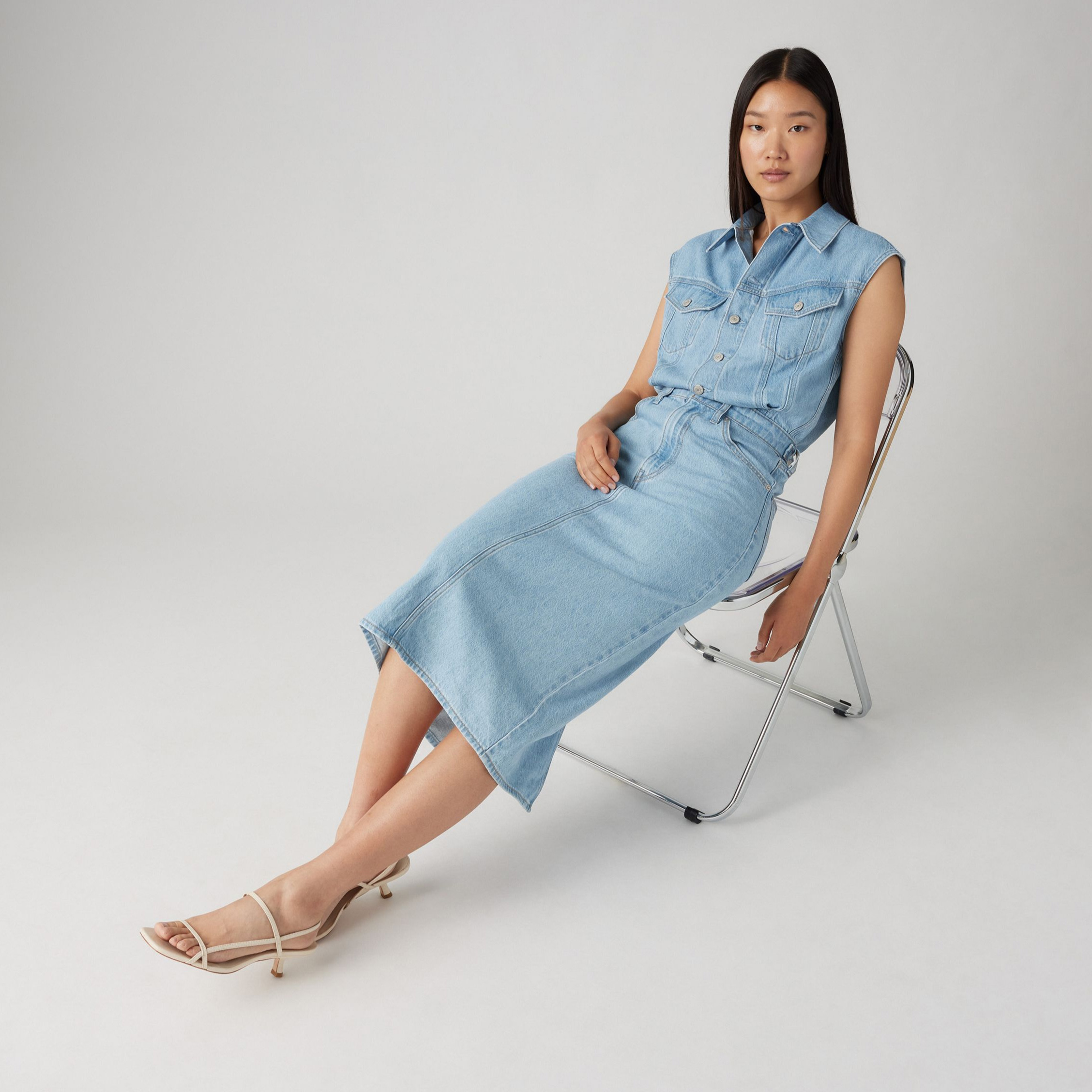 Vestido de denim sin mangas