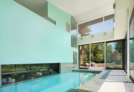 11 piscinas luxury para el interior de viviendas muy afortunadas