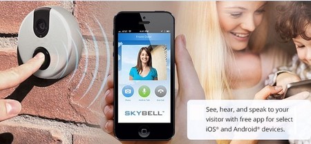 Skybell, otra mirilla conectada que te muestra en el móvil quién llama a la puerta