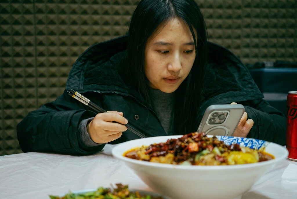 China lo tiene claro: no hay nada como un buen microdrama en el móvil para que las leyes lleguen a la gente