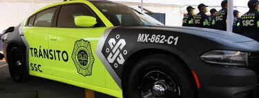 Presentan nuevas patrullas y uniformes de tránsito en la CDMX, serán los únicos autorizados para infraccionar