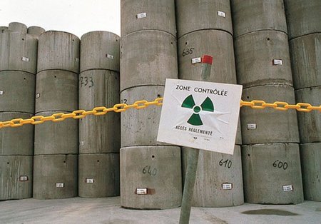 ¿Nos podríamos deshacer de la basura nuclear lanzándola al Sol?
