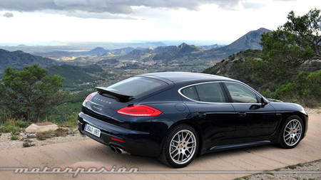 Porsche Panamera 2014, presentación y prueba en Alicante