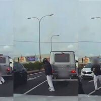 El timo del retrovisor ha llegado a las carreteras españolas. Una peligrosa estafa que ya birló millones de euros el año pasado 