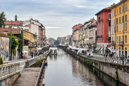 Canales de Navigli Milán