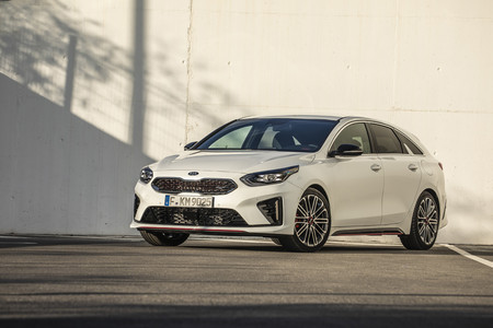 Kia ProCeed 2019 prueba contacto
