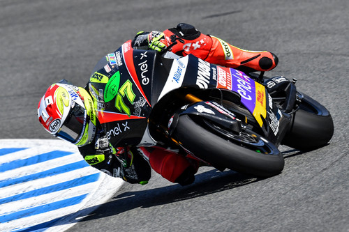 Dominique Aegerter domina en el caos de MotoE y Jordi Torres logra su primer podio en las motos eléctricas