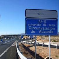 La autopista de peaje AP-7 iba a ser gratuita en 2020, pero ahora ya no está tan claro