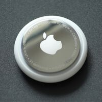 El AirTag 2 promete localizar objetos un 50% más lejos. La letra pequeña es que ni siquiera el último iPhone 16e puede aprovecharlo
