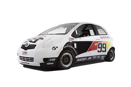 Yaris Club Racer
