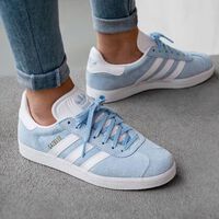 Adelántate a los Reyes Magos con las rebajas de El Corte Inglés en zapatillas de primeras marcas con hasta un 30% de descuento: Nike, Adidas, Puma y más 